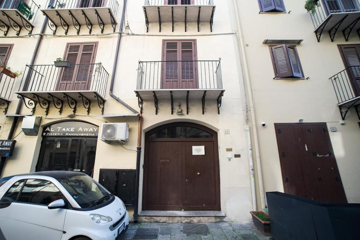 Casa Linda Appartement Palermo Buitenkant foto