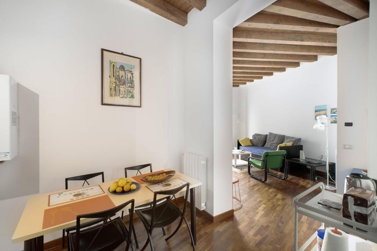 Casa Linda Appartement Palermo Buitenkant foto